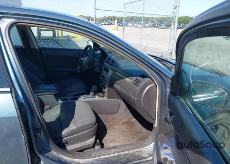 2011 Ford Fusion Se z USA, uszkodzony, nr VIN 3FAHP0HA8BR274681